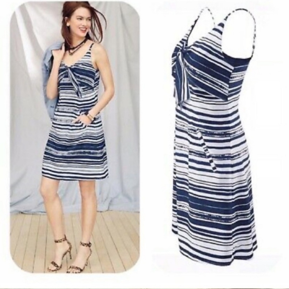 Cabi style 5264 navy and white knot dress small